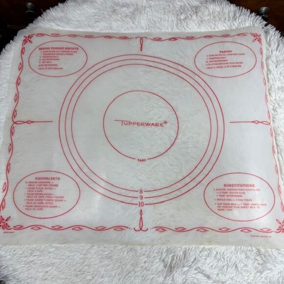 Vintage 1965 Tupperware Baking Recipe Mat + Refillable Plastic Roller - Picture 7 of 12